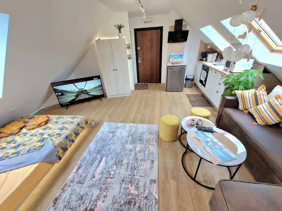 Sunny Apartment In The Centre Varna 0*,  Bulgária